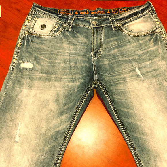 rock revival relaxed straight jean